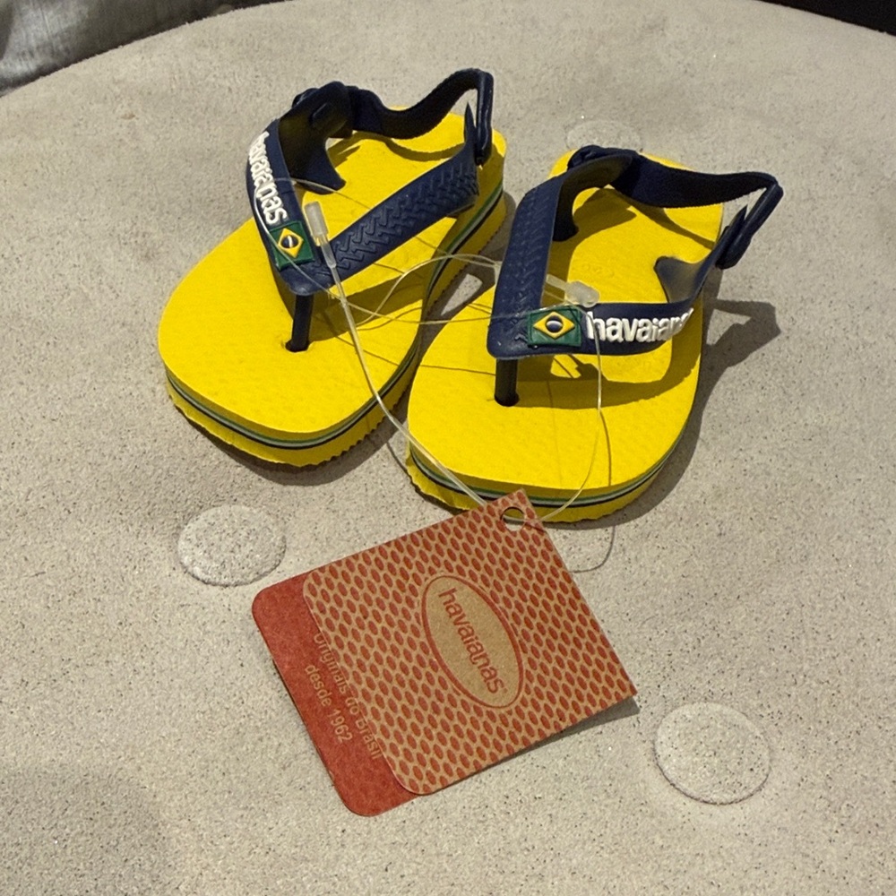 Havaianas Kids Yellow and Navy Backstrap Flip Flops - 6C Brand New, Unworn